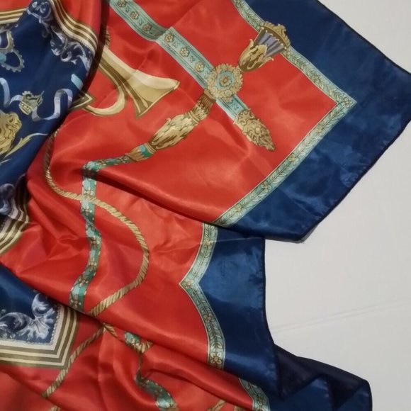 Italy 100% Silk Square Scarf Crest With Lions And Flordelie Venice Sc2 - Picture 11 of 11